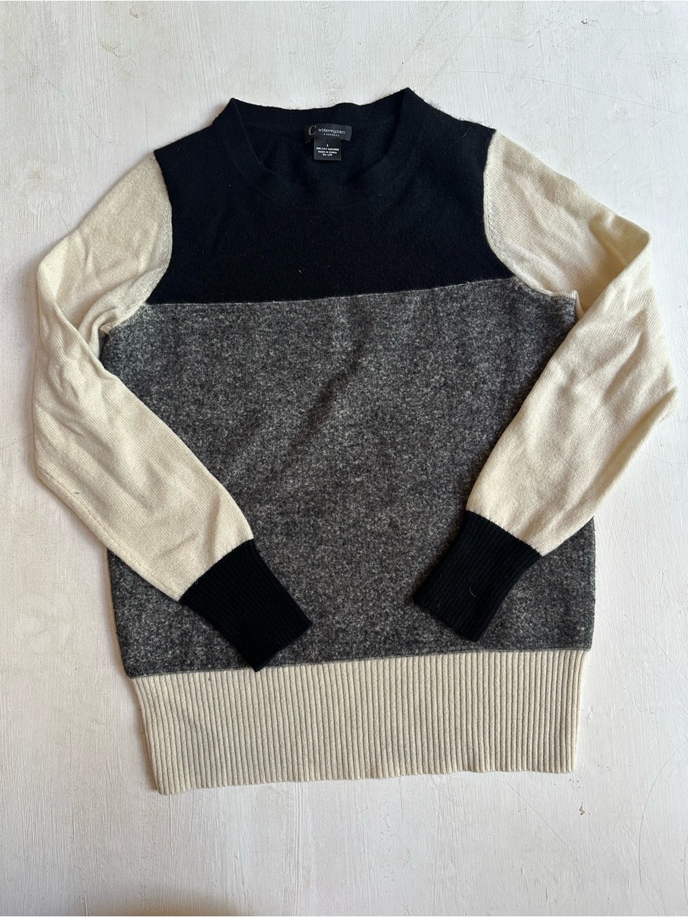 C by Bloomingdales Colorblock Crewneck Cashmere Sweater
